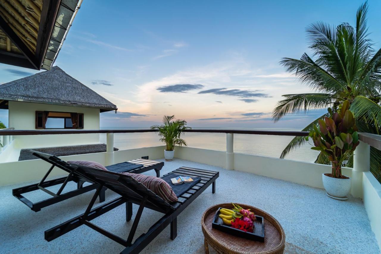 White Azure Villa Koh Phangan Than Sadet Beach Exterior photo